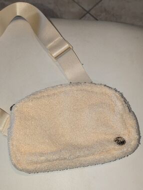 Steve Madden Cream Sherpa Crossbody Bag
